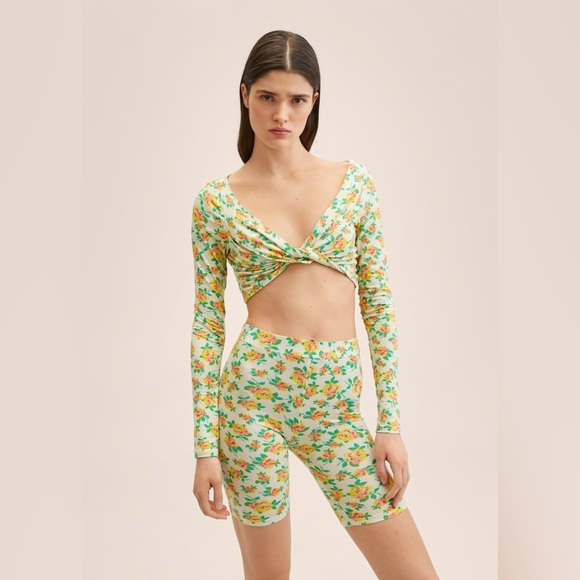 MANGO Women’s Bright Floral Printed Knot Long Sleeve Crop Top Size Large - Picture 3 of 13